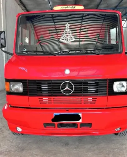 Mercedes-Benz 710 2011