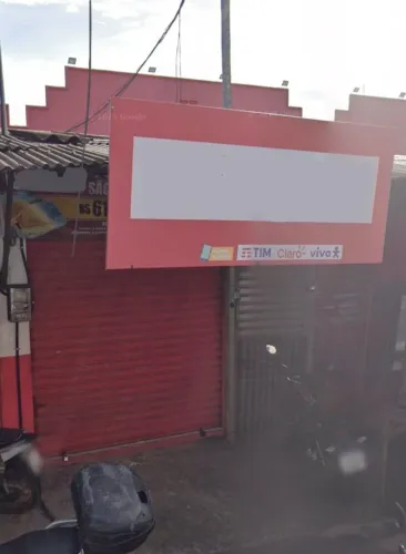 Vendo ponto comercial localizado na feira do Maiobão