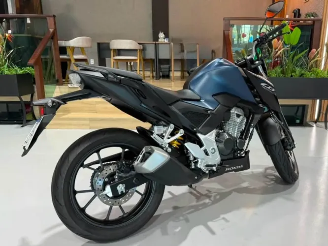 HONDA CB 300F Twister Flex