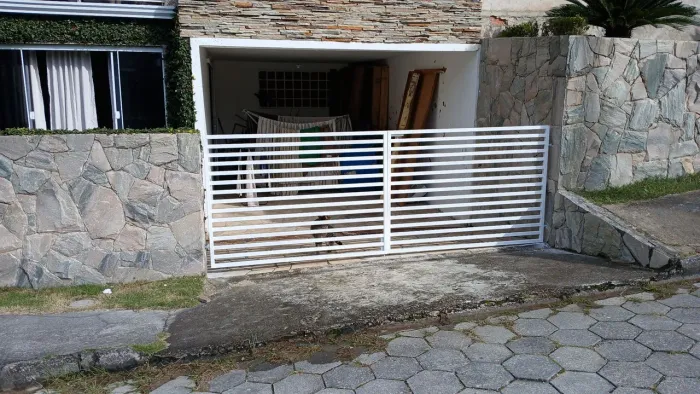 Portões, Grades, Serralheria em geral