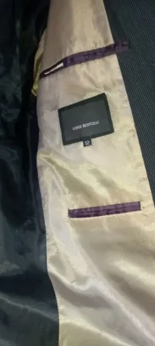 4 conjuntos (blazer e calça)