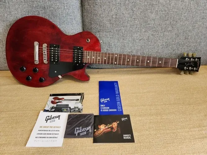 Guitarra Gibson Les Paul Studio T USA perfeito estado com bag, manual e tags 