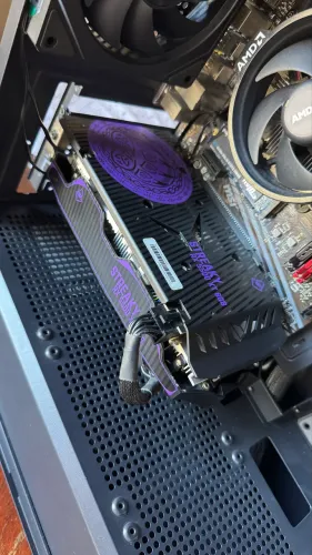 RX 5500 XT 8GB Mancer Streaky