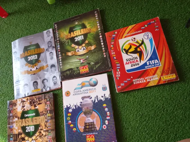 7 álbum de futebol completo 