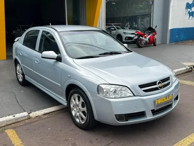 Chevrolet Astra Advantage 2.0 MPFI 8V Flexpower 5P 2011
