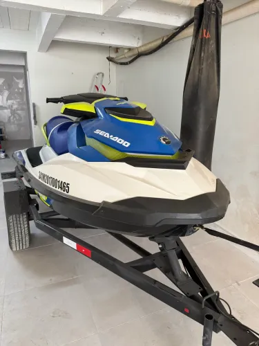 Jet sky Sea-Doo Wake 155 2017