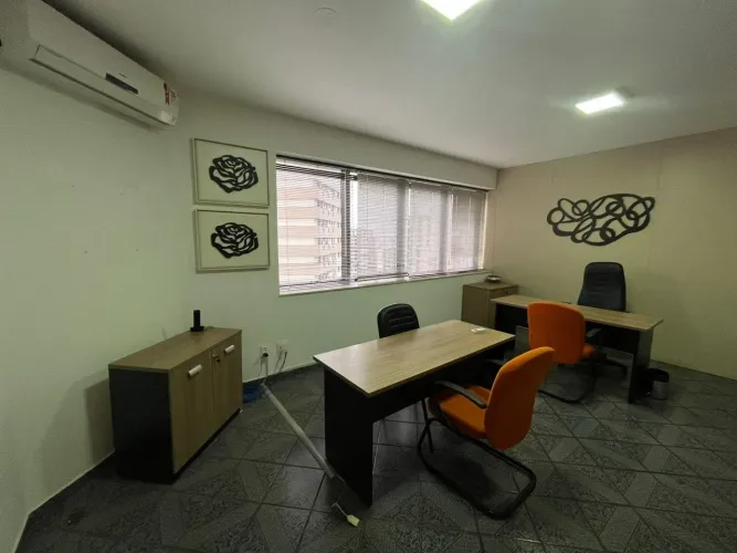 NEWTON CAMARA - Sala comercial para locação com 90m² por R$3.500,00 - Centro, Londrina, PR
