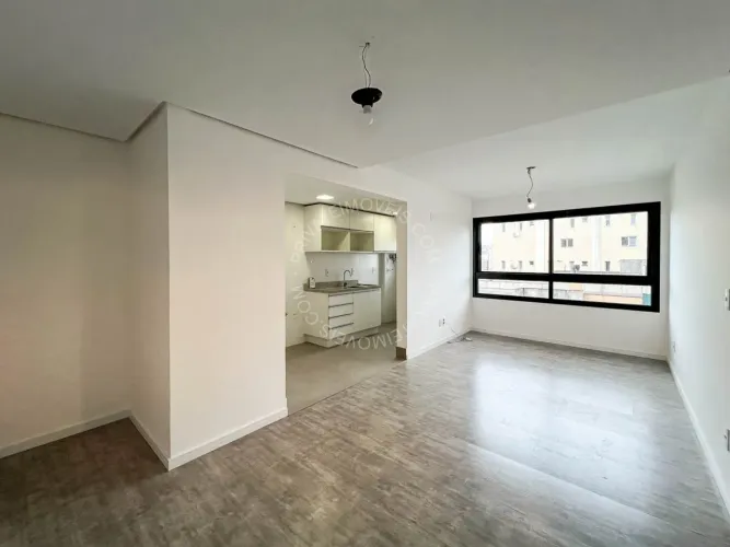 Apartamento semimobiliado para alugar no Bela Vista com 2 quartos (1 suíte)