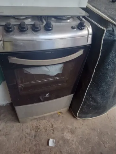 Fogão usado,funcionando perfeitamente 