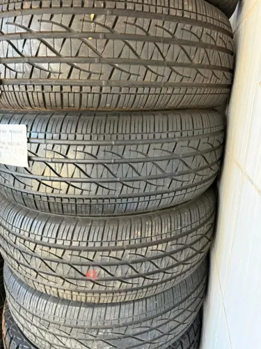 Pneu 245/60/18 Firestone 95 % vida útil