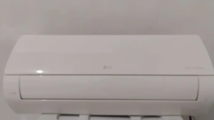 Ar-condicionado LG Dual Inverter - Excelente estado