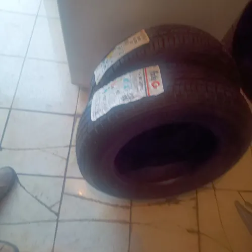 Pneus Novos 13, 14".
