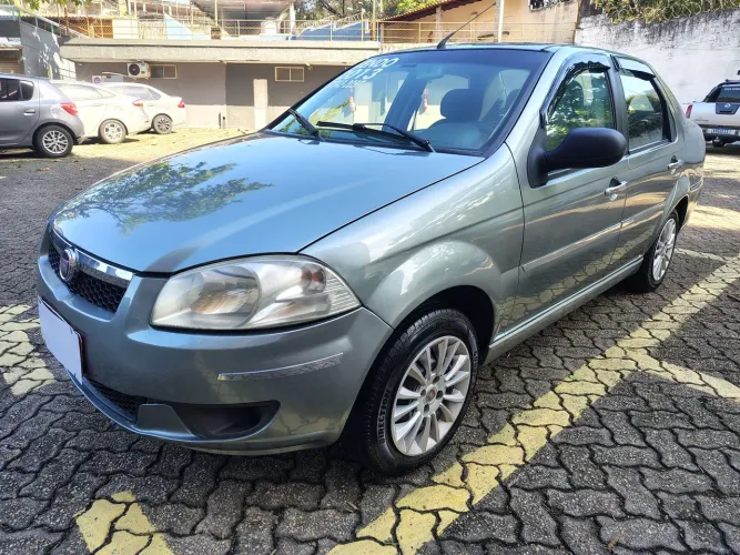 Fiat Siena EL Celeb. 1.0 MPI Fire Flex 8V 4P 2013
