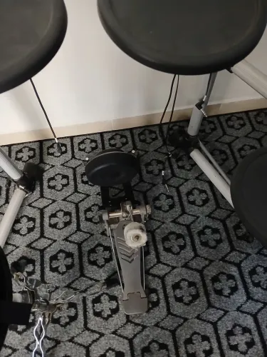 Bateria eletrônica yamaha dtx 502