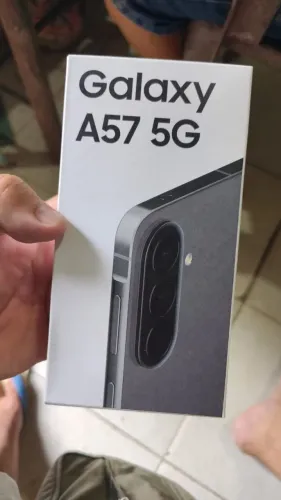 Celular Samsung Galaxy A57  256gb 1800 novo na caixa 
