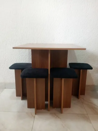 Mesa perfeita estado ! Praticamente nova!