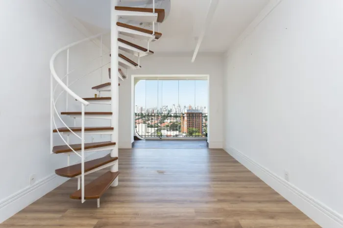 Apartamento para venda e locação em Moema com 2 quartos, sendo 1 suíte, 182m²