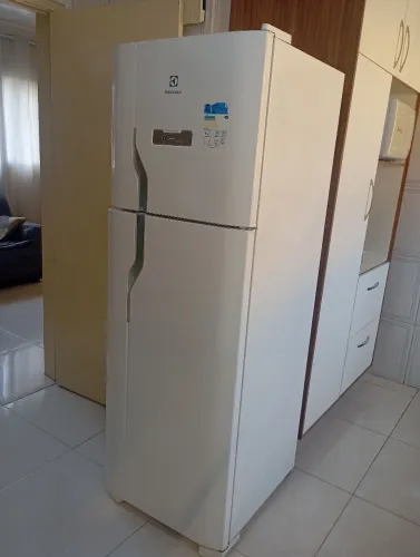 ? GELADEIRA ELECTROLUX FROST FREE 380L - ÚNICO DONO ?