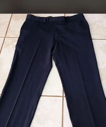 Calça Domini azul marinho tamanho 48