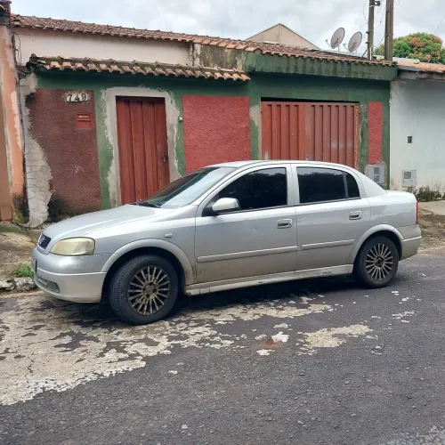 Chevrolet Astra GL Milenium 1.8 MPFI 4P 2001
