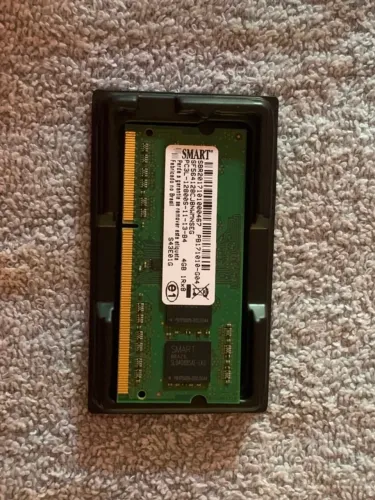 Memória RAM 4GB DDR3 1600MHz Smart para PC