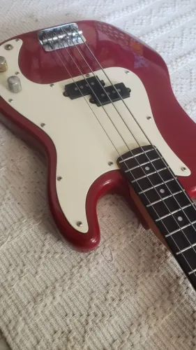 Baixo Precision Squier by Fender 1989