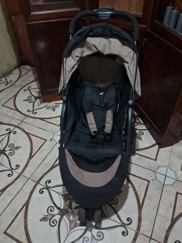 Carrinho de bebê, 3 rodas