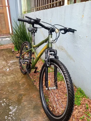 Bicicleta aro 24