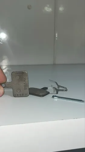 Par de Pastilhas shimano B05S versão nova original sem caixa