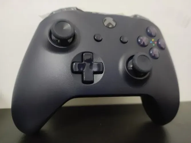 Controle Xbox edição especial Fortnite Dark Vertex 