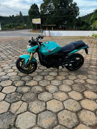 Hornet 600