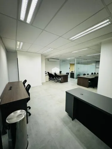 Sala comercial para locação no bairro Alphaville Empresarial em Campinas