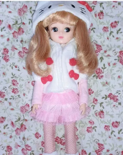 Licca Chan Hello Kitty Takara doll Original - N Blythe Dal Barbie Pullip Bjd 