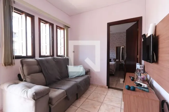 Casa à Venda - Sapopemba, 3 Quartos, 250 m2