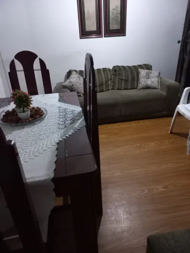 Apartamento para alugar no segundo andar