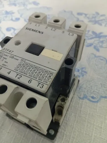 Contator Siemens 3TF47