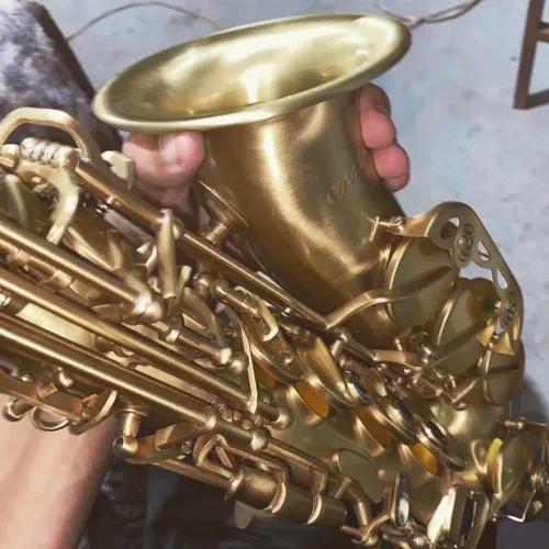 Saxofone novo