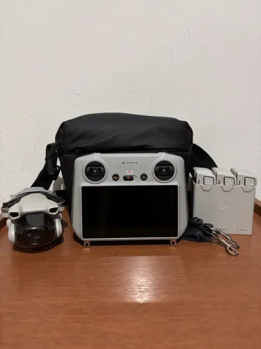 Drone Dji Mini 3 Fly More Combo DJI RC GL Cinza 4K 2.4 GHz 3 Baterias