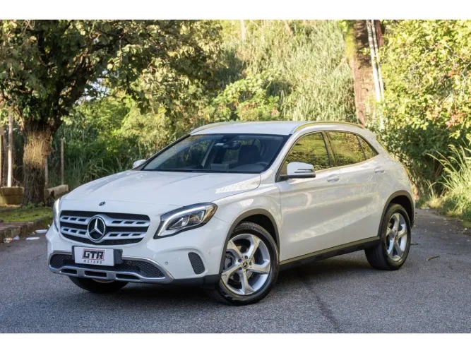 Mercedes-Benz GLA 200 Adv. 1.6/1.6 TB 16V Flex Aut. 2018