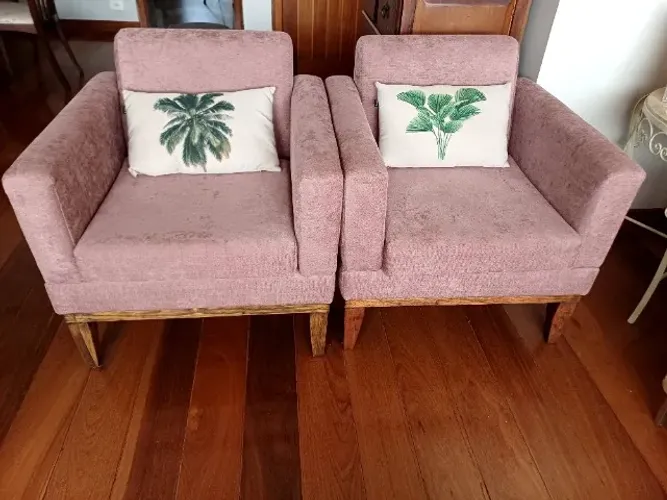 Vendo duas poltronas
