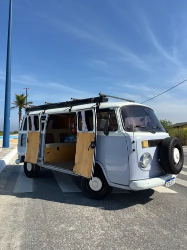 Volkswagen Kombi Standard/ Luxo/ Serie Prata 1991