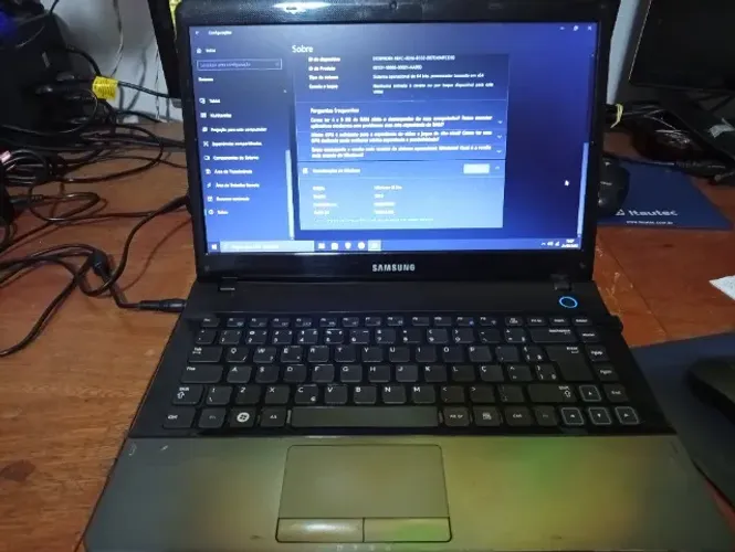Notebook Samsung - Intel Celeron B820 1.70Ghz - 4Gb de ram DDR3 - HD de 320Gb. 
