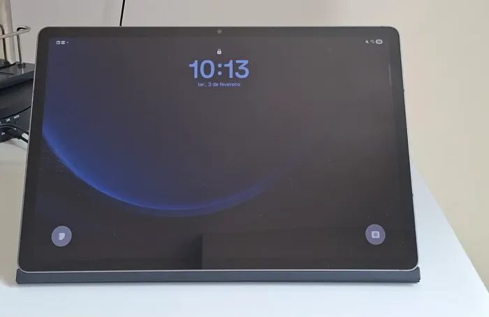 Tablet Samsung Galaxy Tab S9 FE+ Wifi, 128GB, 8GB RAM, Tela Imersiva de 12.4" Cinza