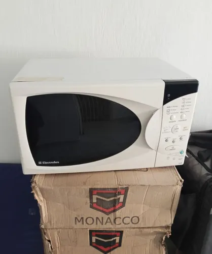 Vendo Microondas Eletrolux
