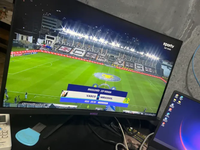 Vendo Monitor Mancer Valak 180hz 24Pol Curvo