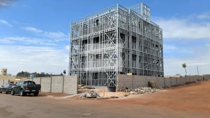 Apartamento para Venda em Inocência, Centro, 2 dormitórios, 1 banheiro, 1 vaga