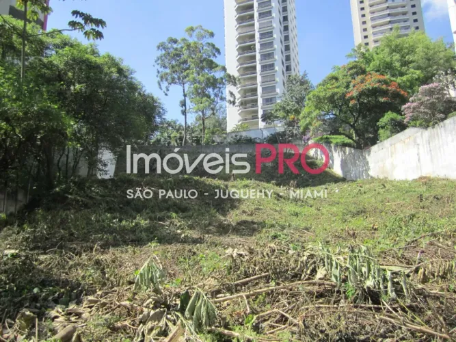 Terreno, Morumbi - São Paulo