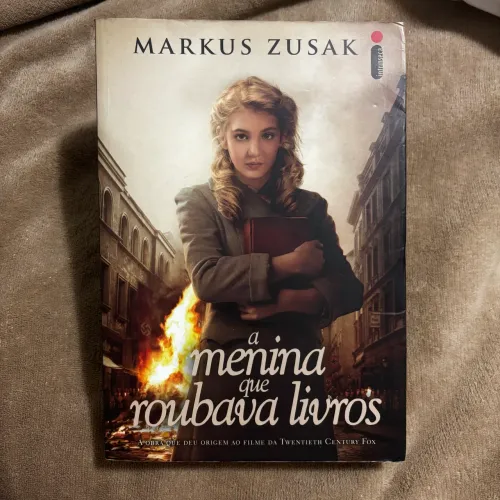 Livro A Menina que Roubava Livros