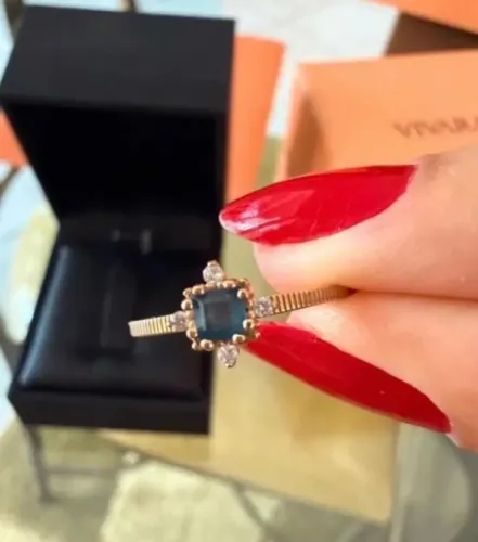 Anel vivara ouro 18k rose com topázio london( linha dengosa)