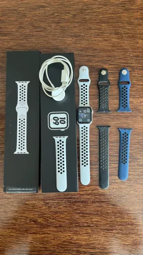 Apple Watch NIKE SE 40mm